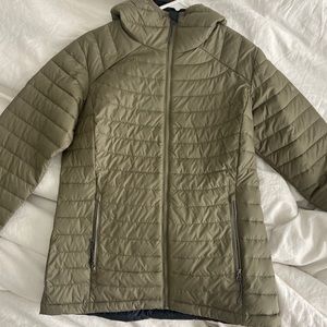 Columbia Women’s Puffer Jacket